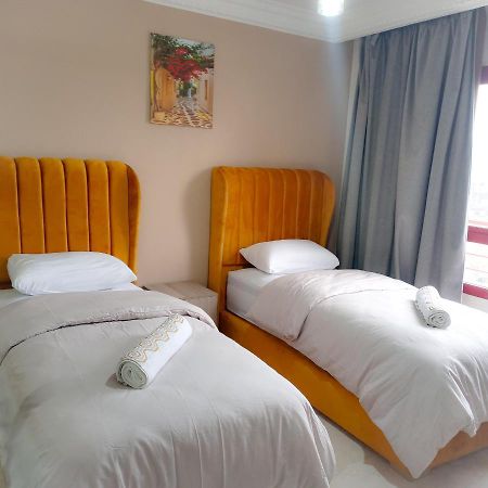 Nouveau Appartement Au Plein Centre-Ville En Face Hilton แทนเจียร์ ภายนอก รูปภาพ