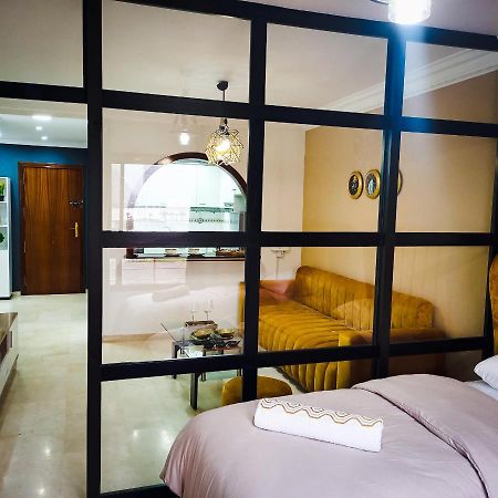 Nouveau Appartement Au Plein Centre-Ville En Face Hilton แทนเจียร์ ภายนอก รูปภาพ