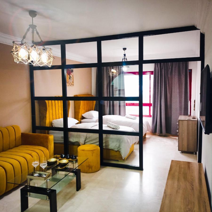 Nouveau Appartement Au Plein Centre-Ville En Face Hilton แทนเจียร์ ภายนอก รูปภาพ