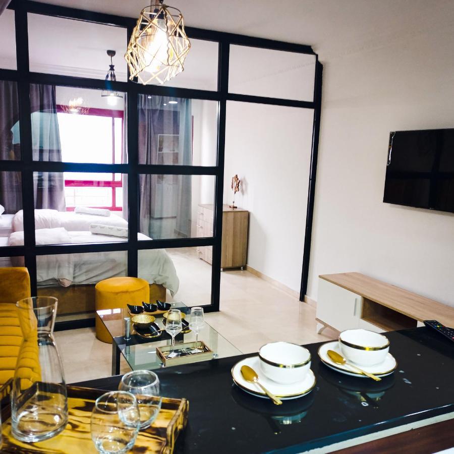 Nouveau Appartement Au Plein Centre-Ville En Face Hilton แทนเจียร์ ภายนอก รูปภาพ