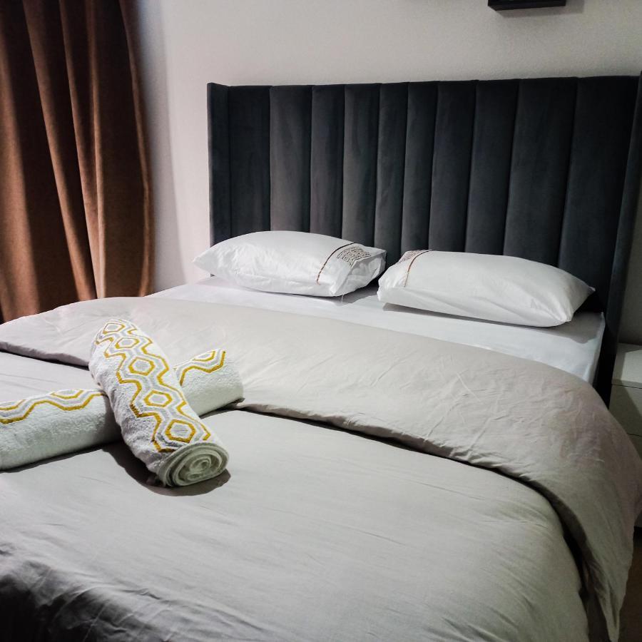 Nouveau Appartement Au Plein Centre-Ville En Face Hilton แทนเจียร์ ภายนอก รูปภาพ